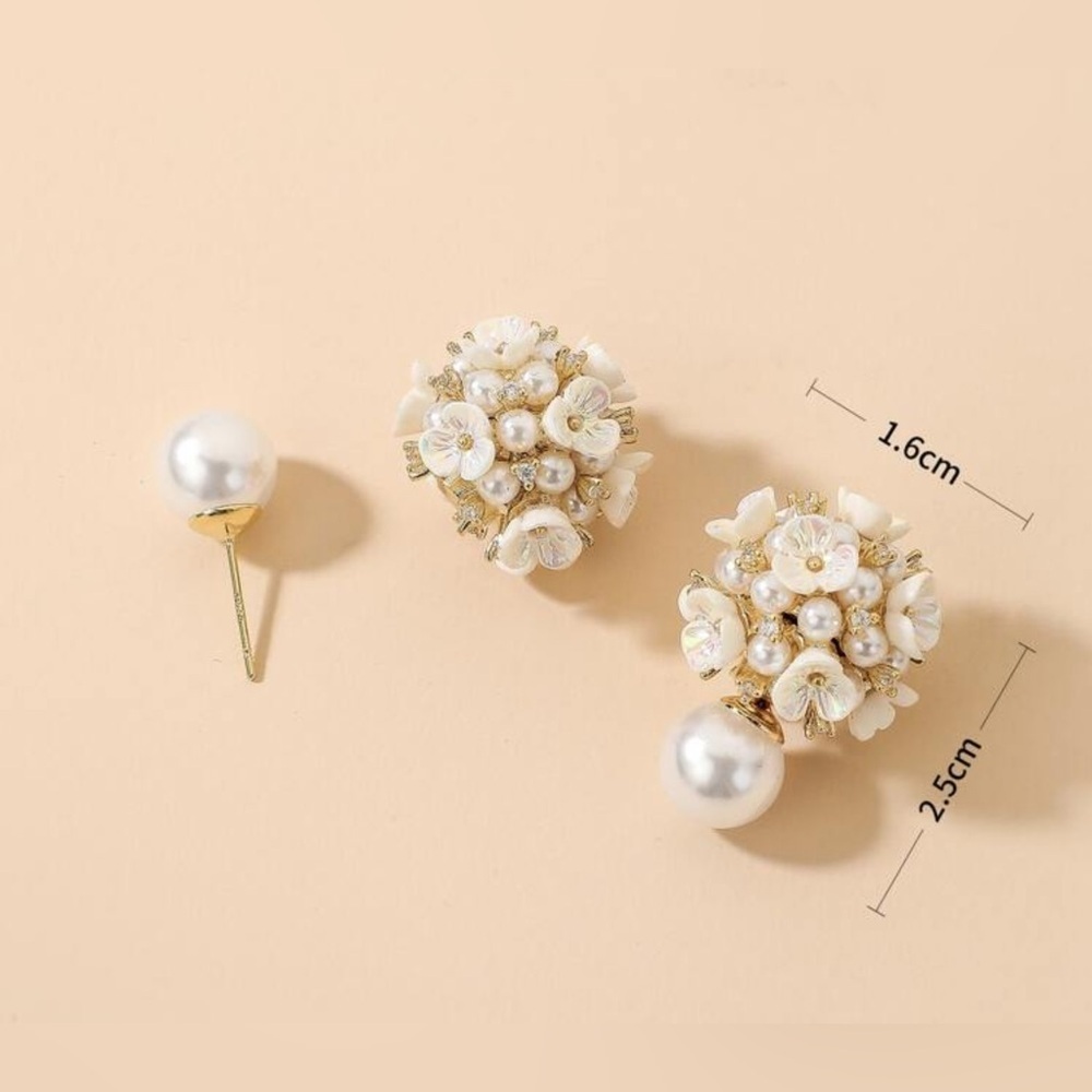✨Elegant Pearl and Floral Unique Statement Earrings - Picture 3 of 3